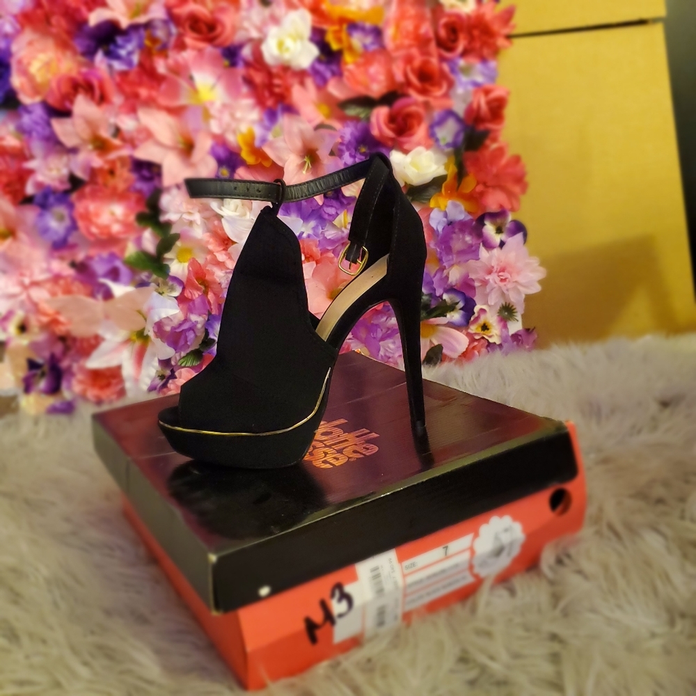 Black suede heels